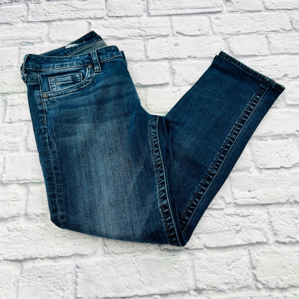 Kut from the Kloth Women's 6 Short Straight Leg Jeans Mid Rise Stretch Blue